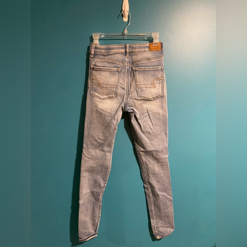 American Eagle Outfitters Light Blue Skinny Jeans - Picture 2 of 3